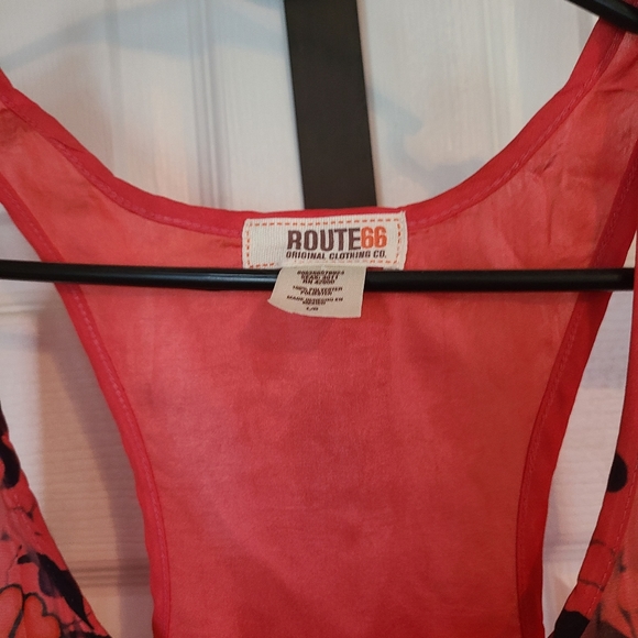 (1094) Route 66. Woman's Blouse, Sleeveless, Large, Redish - Picture 3 of 5